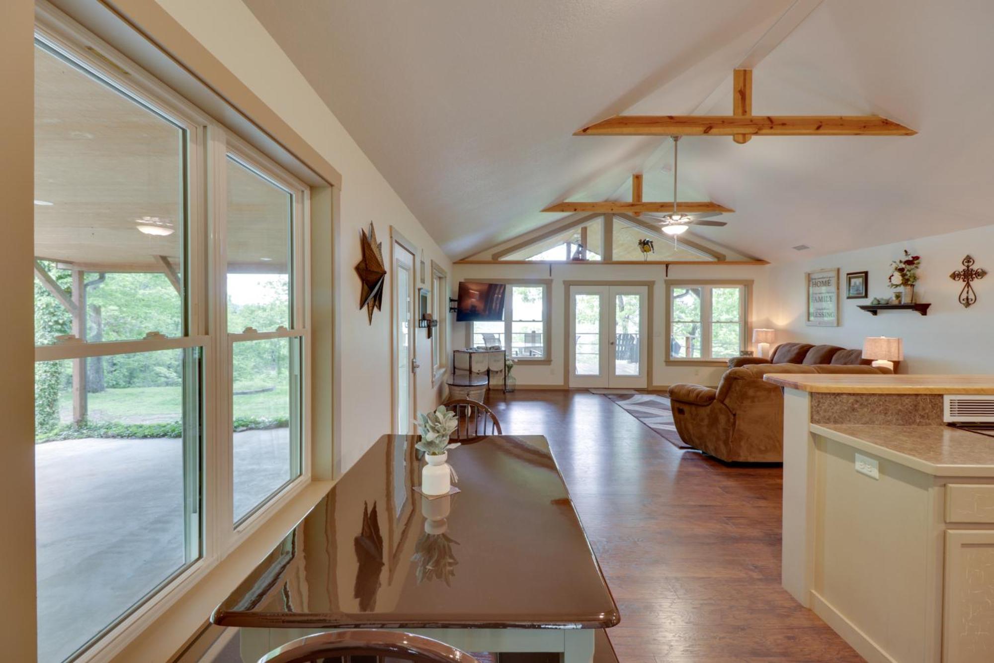 Spacious And Elegant Mountain View Cabin With Deck! מראה חיצוני תמונה