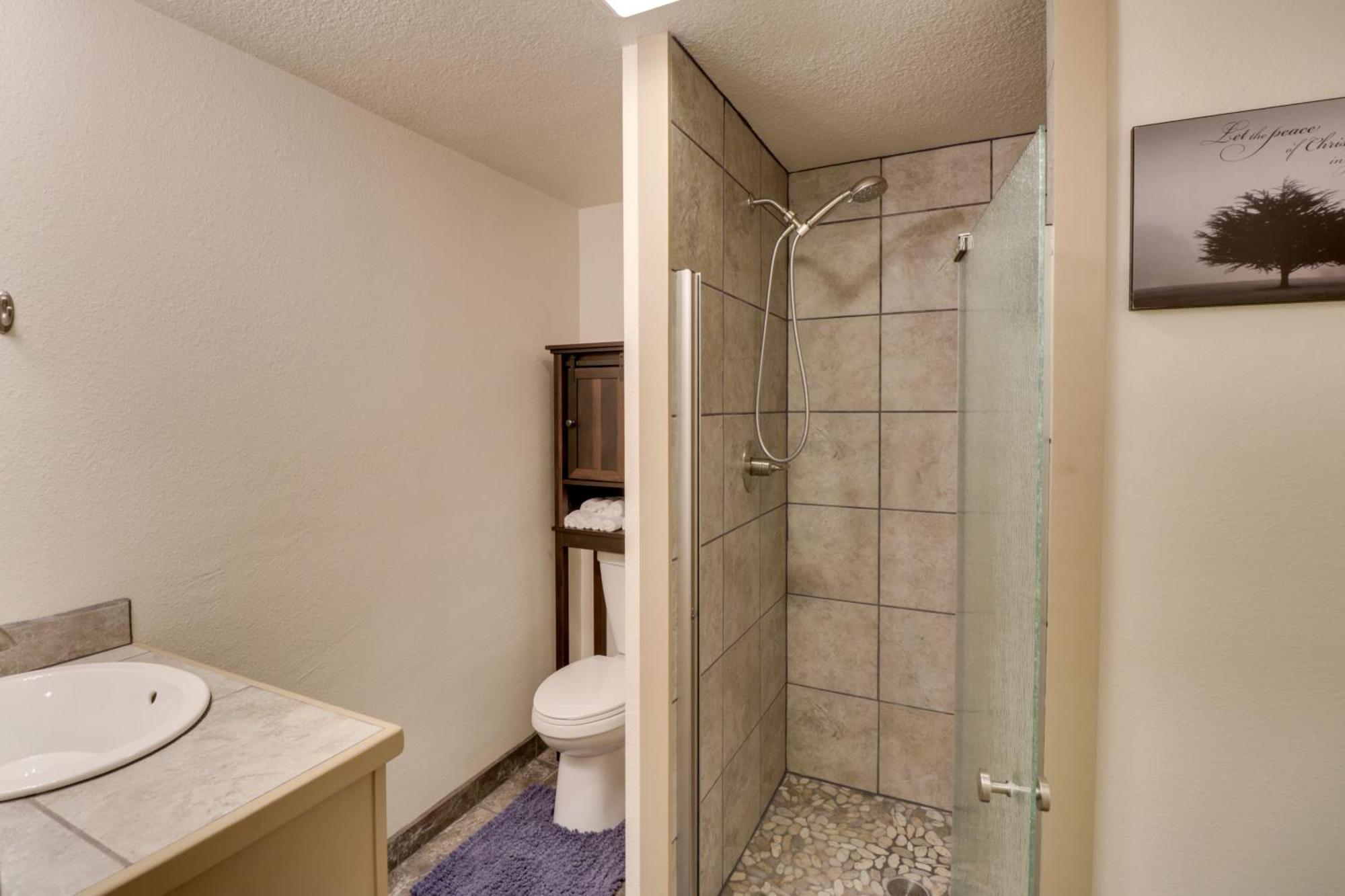 Spacious And Elegant Mountain View Cabin With Deck! מראה חיצוני תמונה
